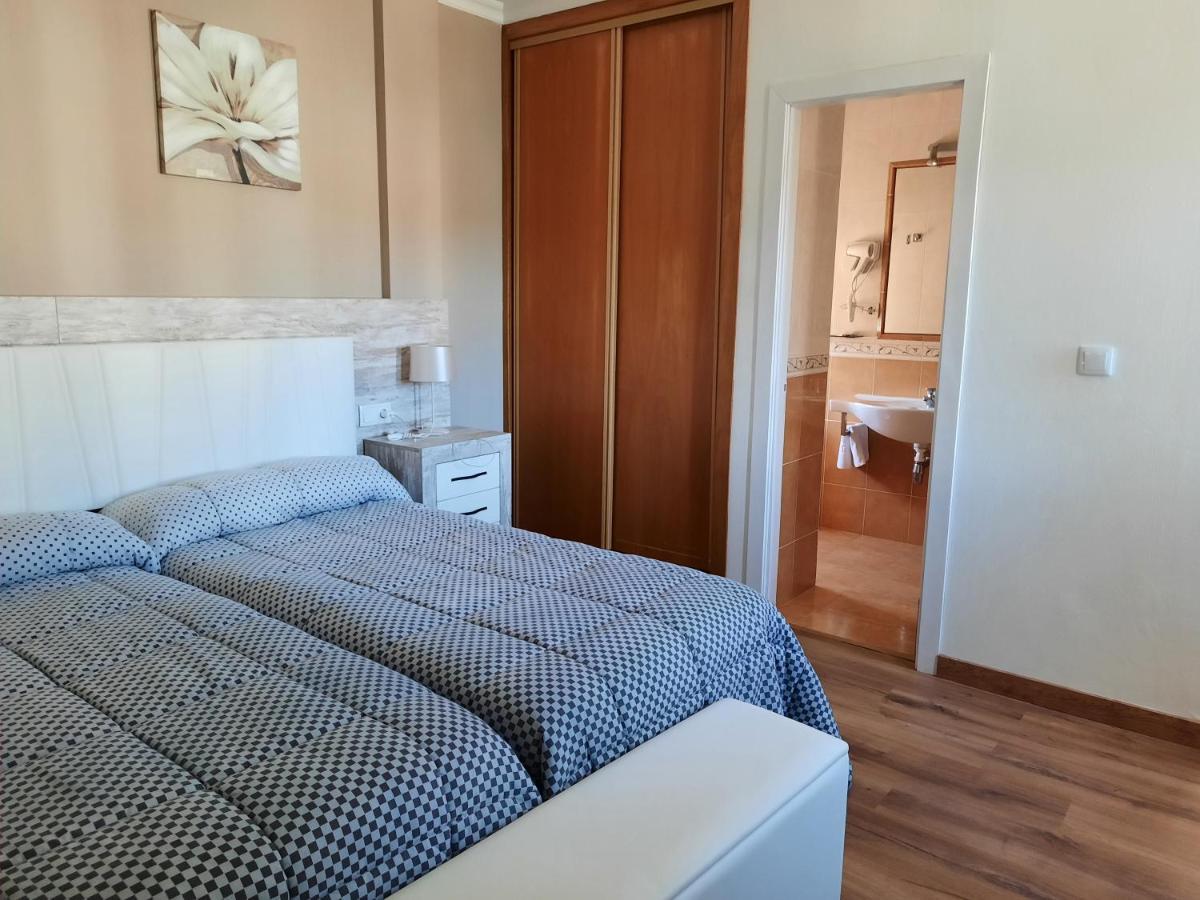 Hotel A Muradana Muros Buitenkant foto
